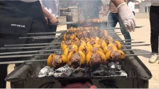 Mangallar yakıldı, muşmulanın da kebabı yapıldı