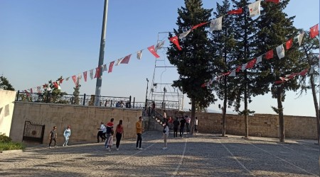 Maraş Kalesi’ne ziyaretçi akıyor