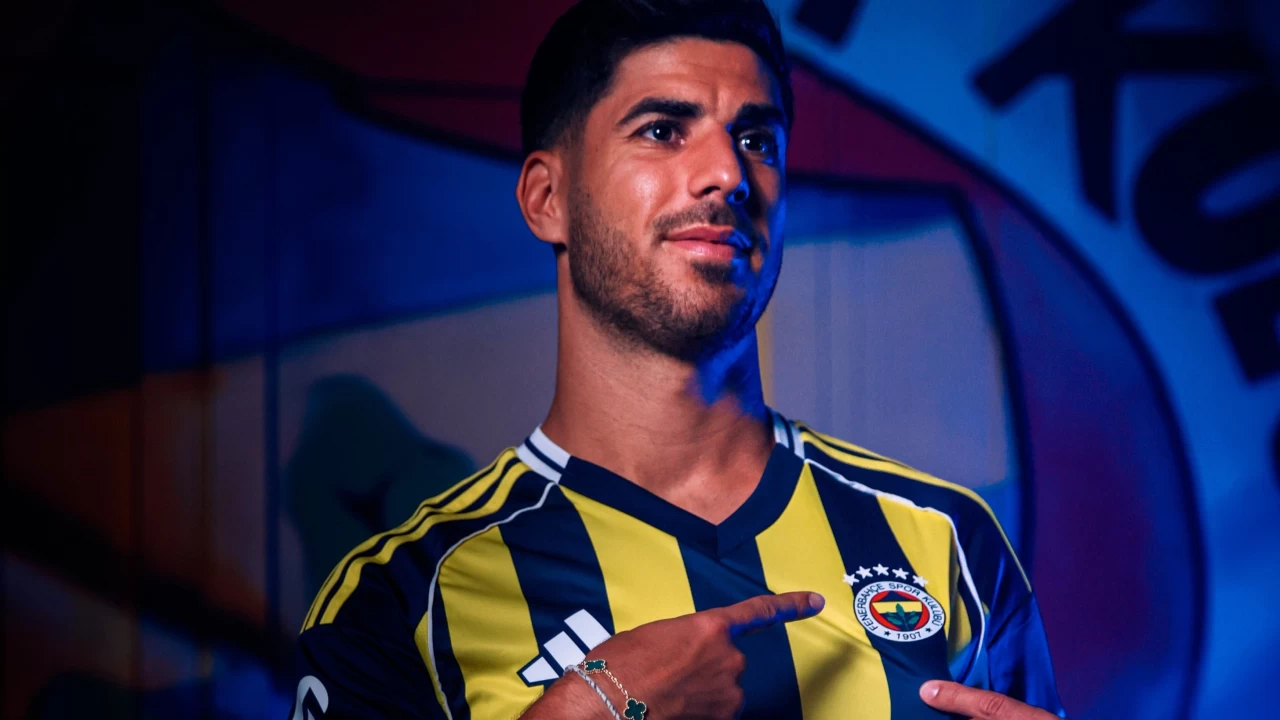 Marco Asensio resmen Fenerbah�e'de