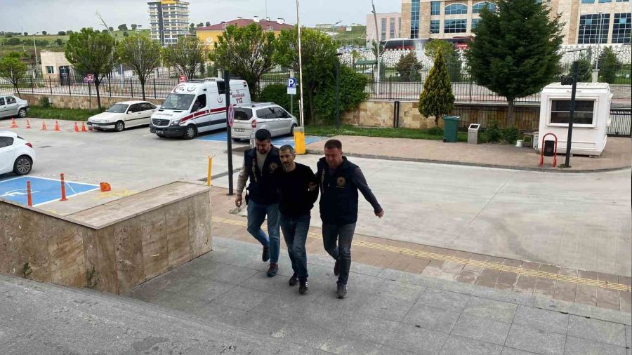 Masaj salonunda 1 ki�iyi �ld�r�p 1 ki�iyi yaralayan ��pheli tutukland�