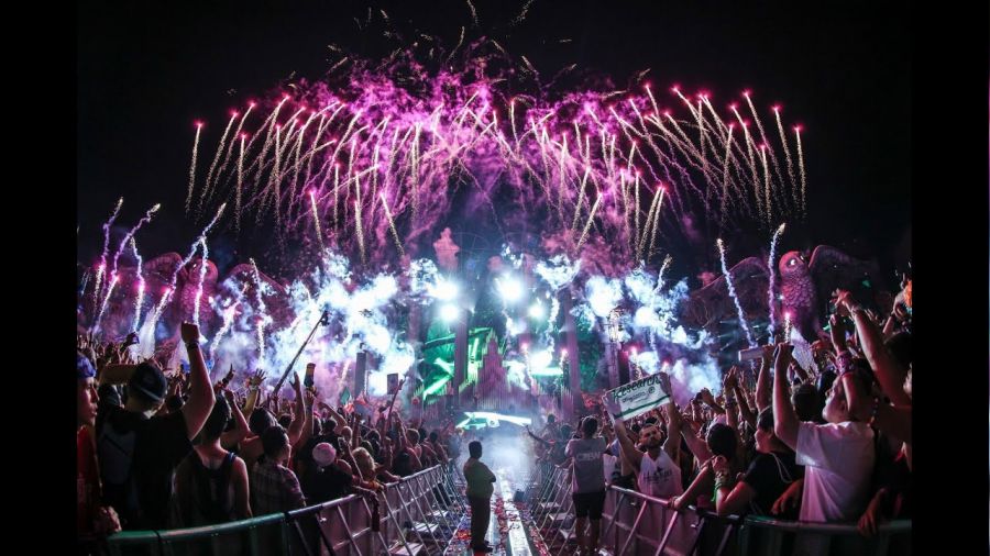 Meksika'da festivale silahl� sald�r�: 16 yaral�