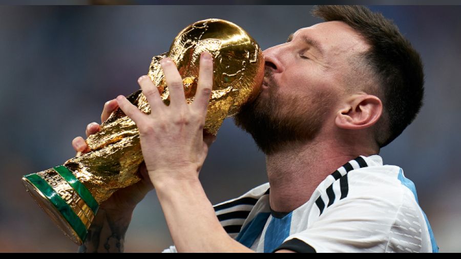 Messi, kariyerinde 800 gole ulaştı