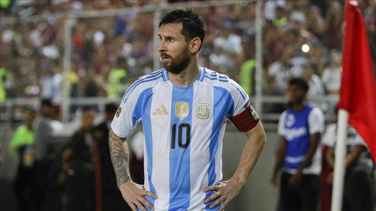 Messi son milli maçında 2 gol attı