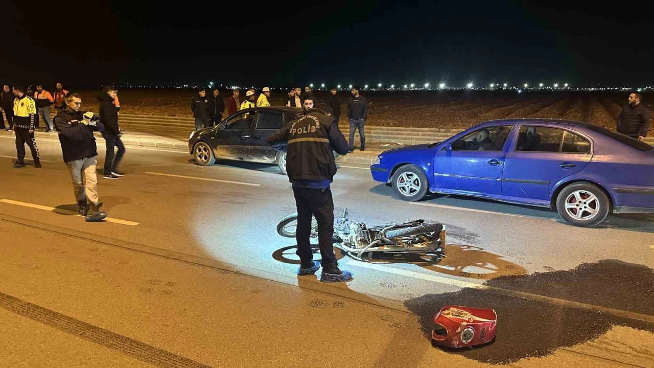 Motosiklet srcs sokak yarlarnn kurban olmu