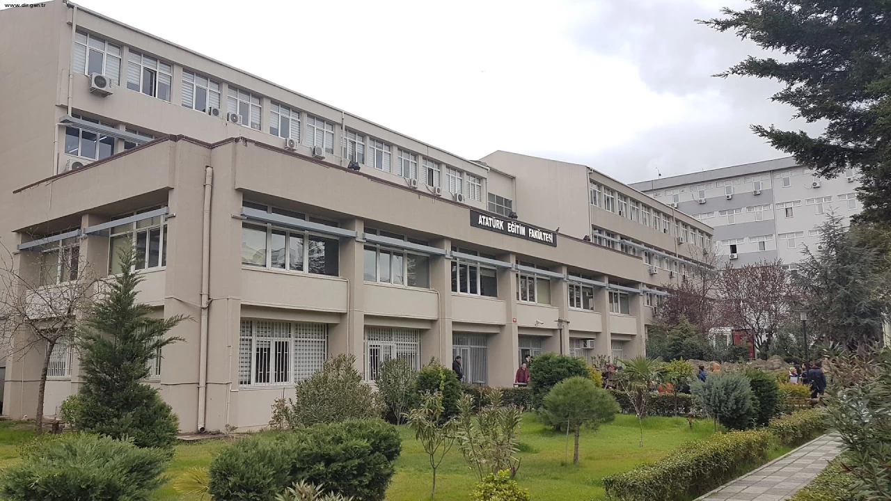 retmenlik Meslek Kanununda yer alan Eitim Akademilerinin amac ne?