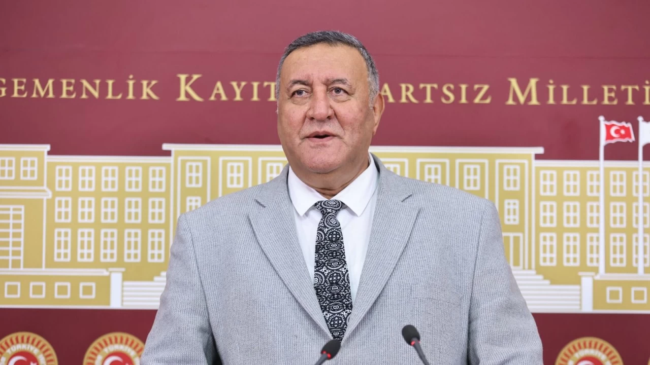 �mer Fethi G�rer'den Bakanl��a zor sorular