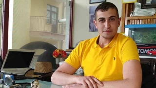 Otomobil ierisinde silahla vurulmu halde l bulundu