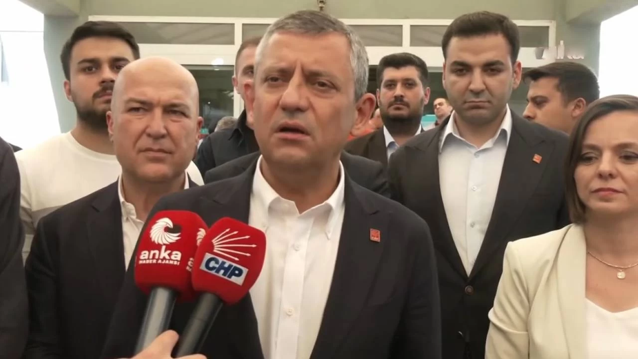 Özgür Özel, Murat Çalık'ın durumu hakkında bilgi aldı