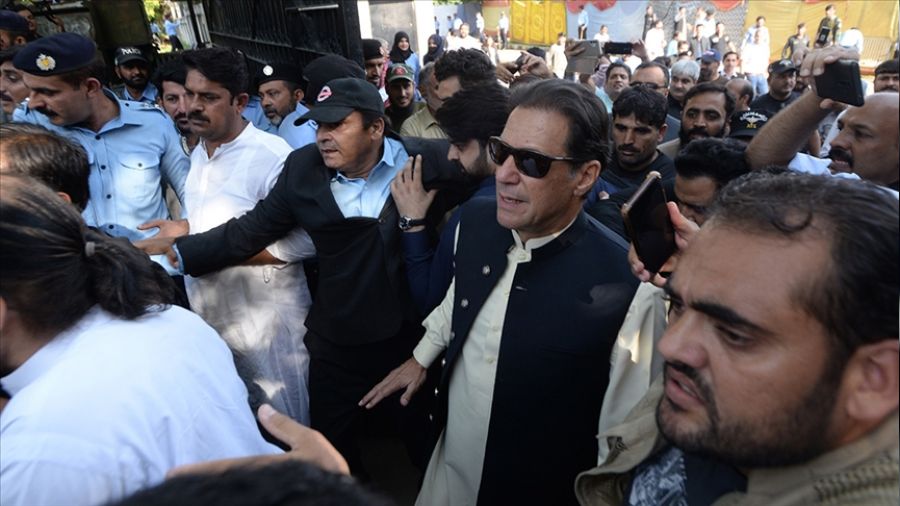 Pakistan Seçim Komisyonu'ndan şok karar