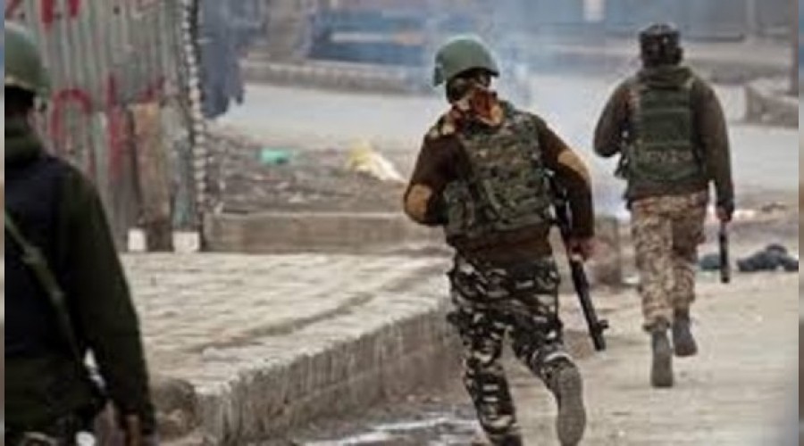 Pakistan'da teröristlerle çatışmada 7 asker öldü