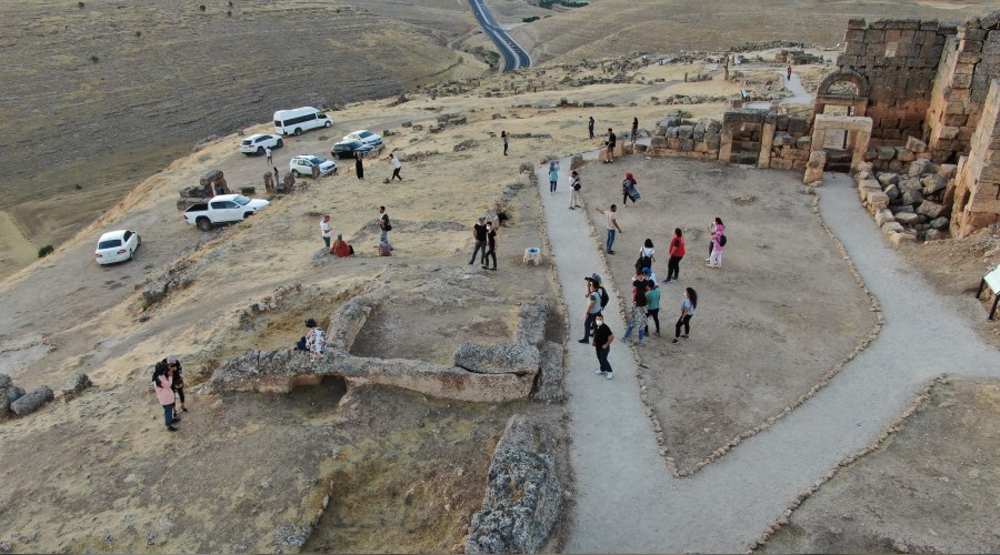 Pandemiye rağmen ziyaretçi aktı