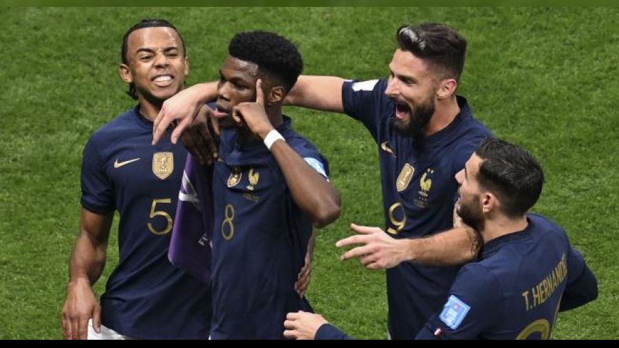 Penaltı kaçtı, Fransa yarı finalist oldu