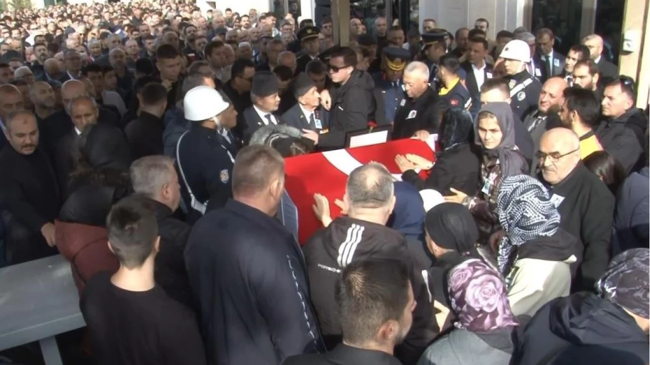 Pilot Hasan Bahar son yolculuuna uurland