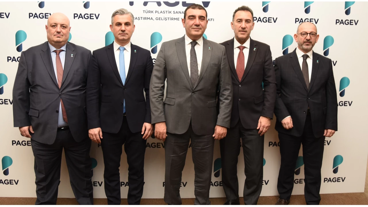  Plastikte hammadde ithalat� roketledi