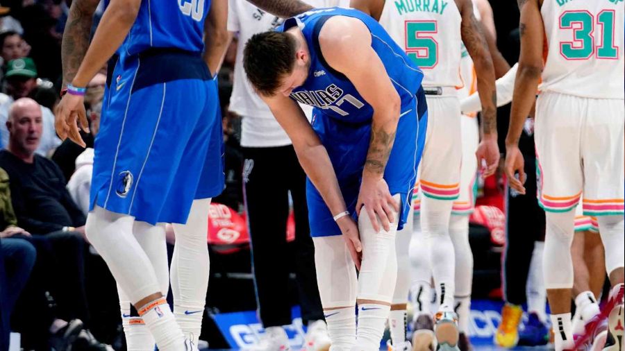 Play-off'lar öncesi Doncic'ten kötü haber