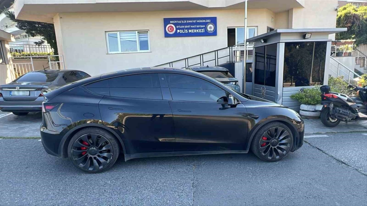 'Resmi hizmete mahsustur' kartına adli kontrol başlatıldı