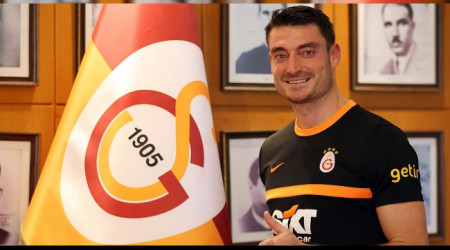 Riera Galatasaray'a geri döndü