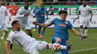 Rizespor'dan evinde 3 goll� galibiyet