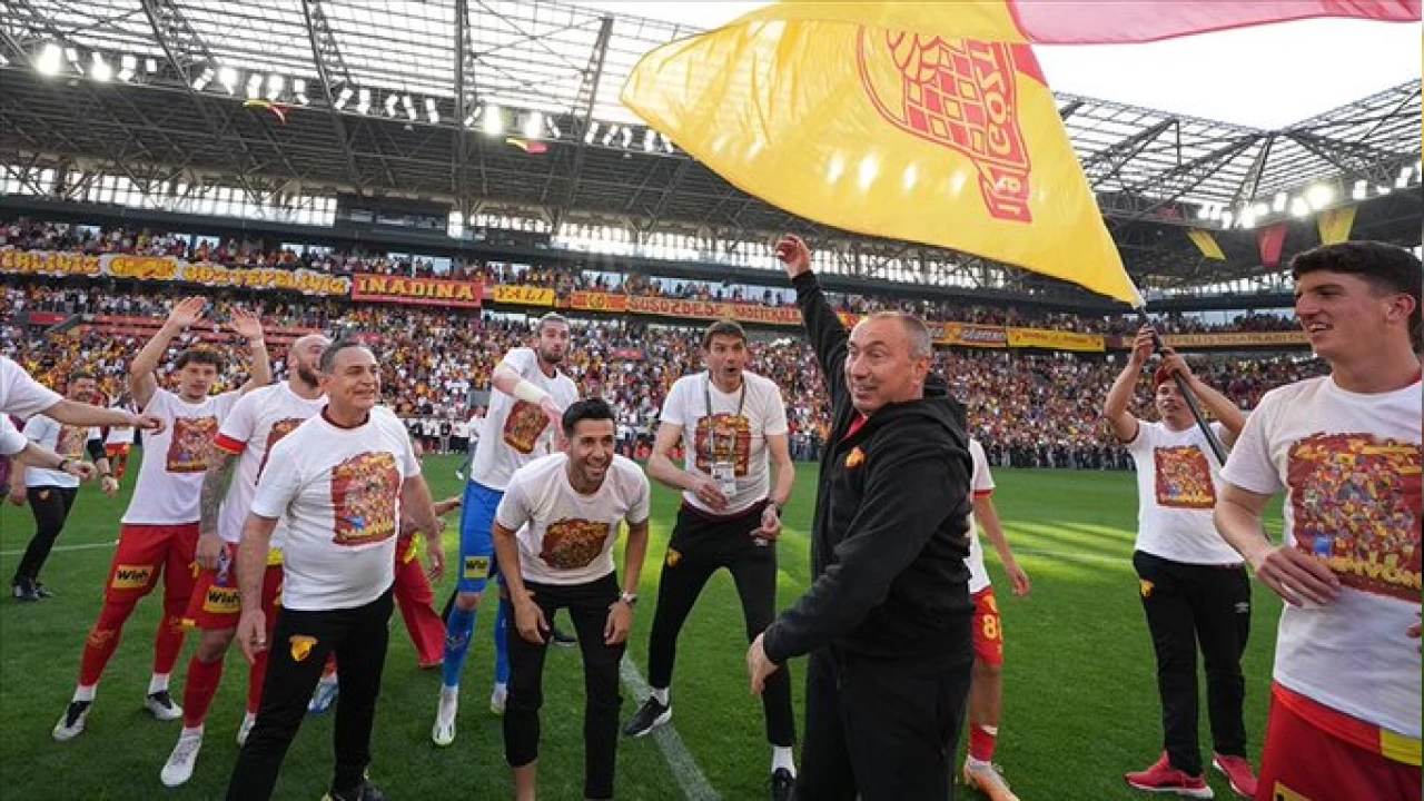 Romulo G�ztepe'de kal�c� oldu