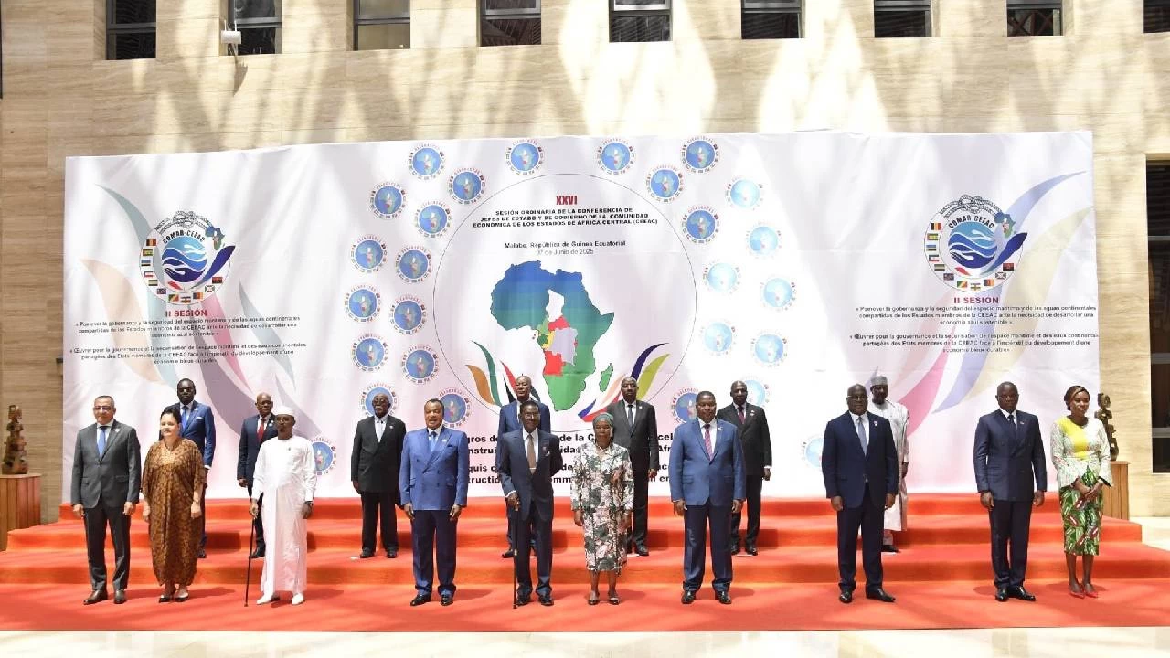 Ruanda, Orta Afrika Devletleri Ekonomik Topluluğu'ndan çekildi