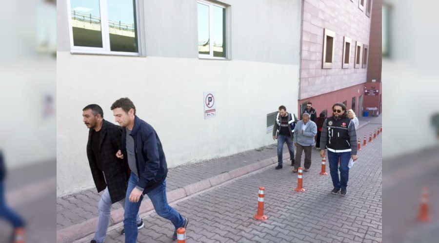 �afak operasyonunda g�zalt�na al�nd�lar