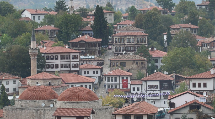 Safranbolu yeniden dodu