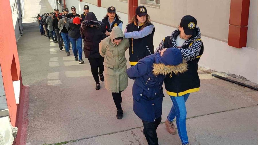 Sahte polislere operasyon, 22 kii tutukland