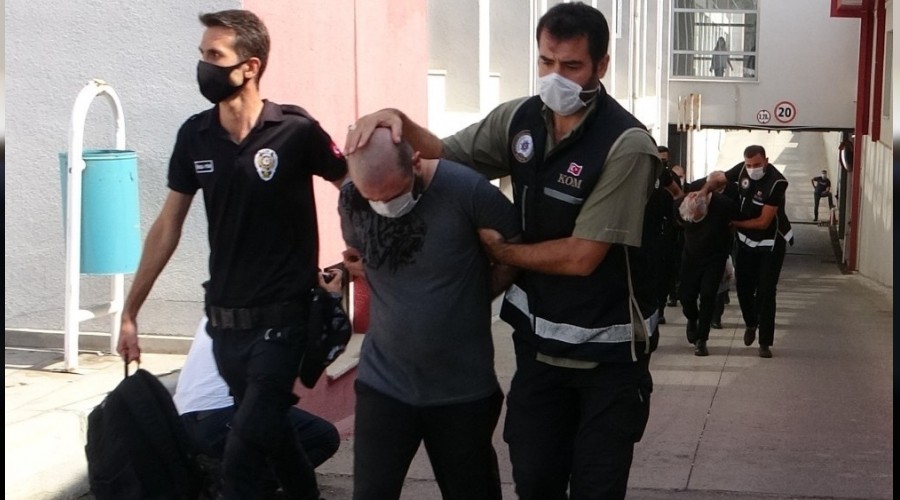 Sahte senet �etesi hattat tutmu�