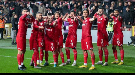Samsunspor zirveye kuruldu