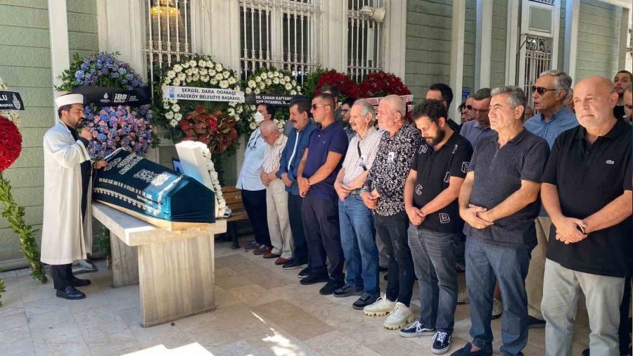 Sanat�� Tanju Tuncel son yolculu�una u�urland�