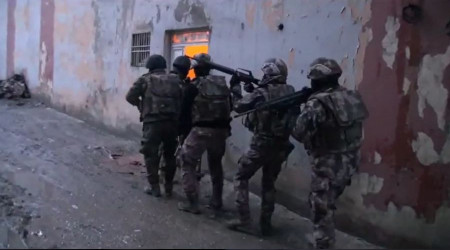 Şırnak merkezli 7 ilde 'çukur-barikat' terör operasyonu: 15 kişi tutuklandı
