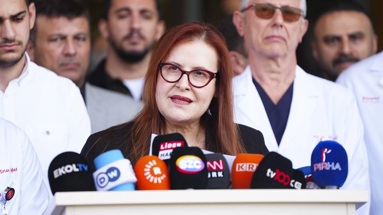 'Sırrı Süreyya Önder'in hayati tehlikesi devam ediyor'