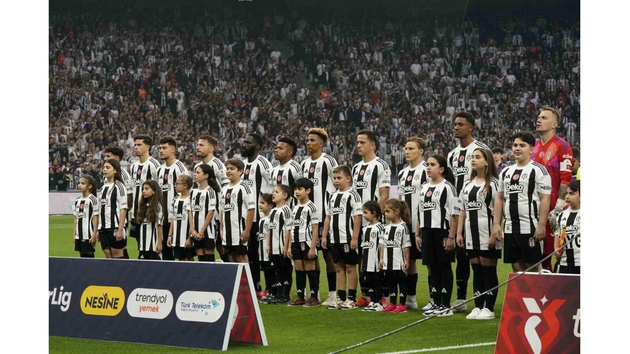 Solskjaer'den 3 değişiklik