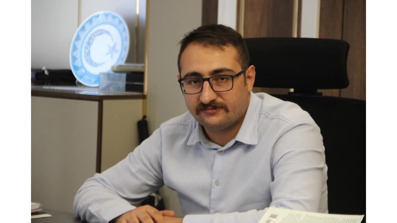 Sosyal medyada foto�raf payla��rken bir kez daha d���n�n