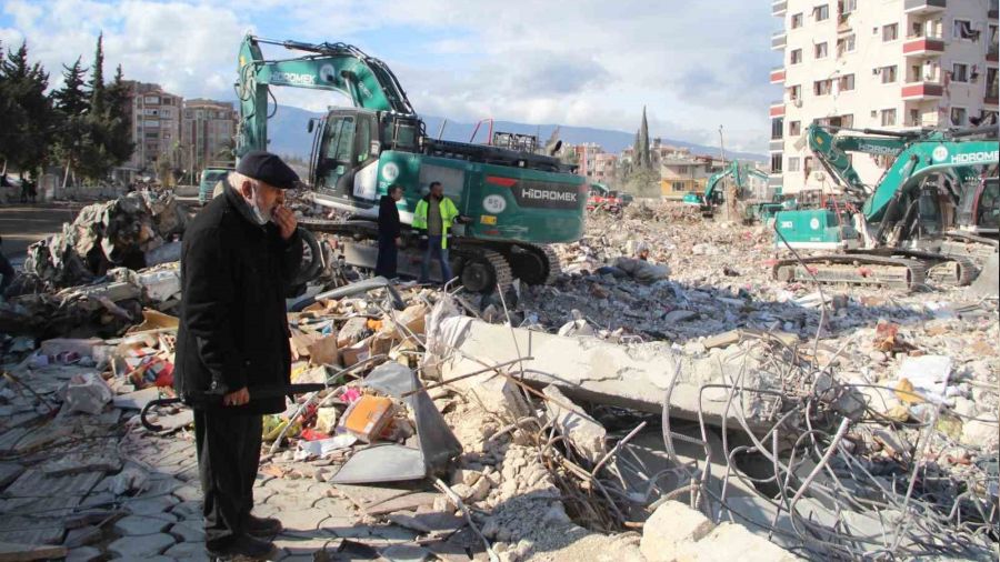 '�u enkazla, ben de enkaz oluyorum'