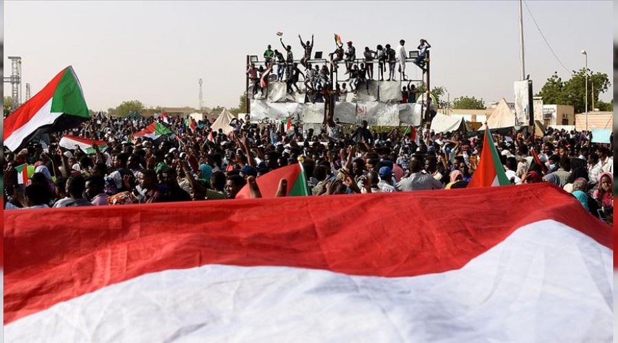 Sudan'da sular durulmuyor