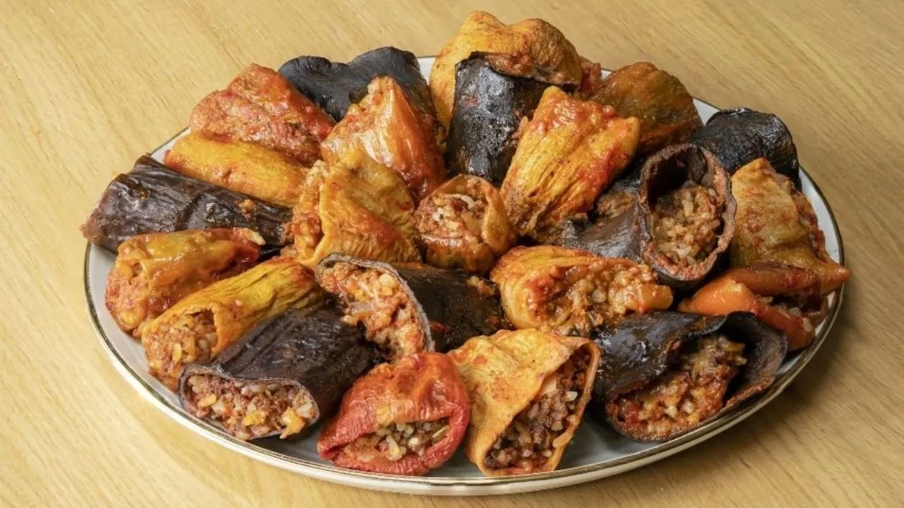 Sumakl Dolma: Batmann ekiyle bezenmi sofra gelenei