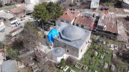 Tarihi caminin minaresi skld
