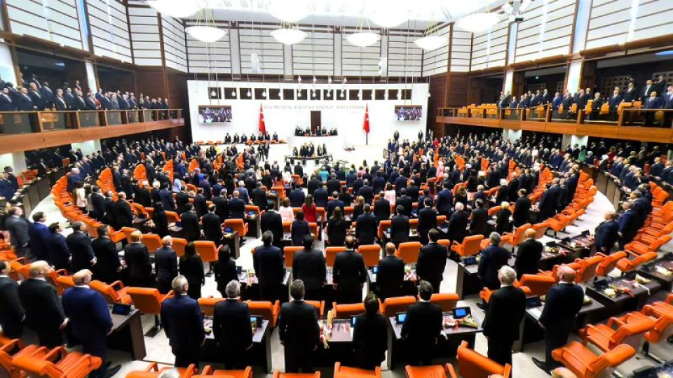  TBMM�de bu hafta yat�r�m fonlar�na ili�kin kanun teklifi, 2027 b�t�esi ve Mekke Anla�mas� tart��malar� g�ndemde olacak