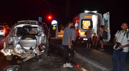 Tekirdağ'da tır kırmızı ışıkta bekleyen 8 aracı biçti: 12 yaralı
