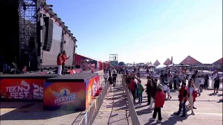 TEKNOFEST stanbul Atatrk Havaliman'nda kaplarn ziyaretilere at