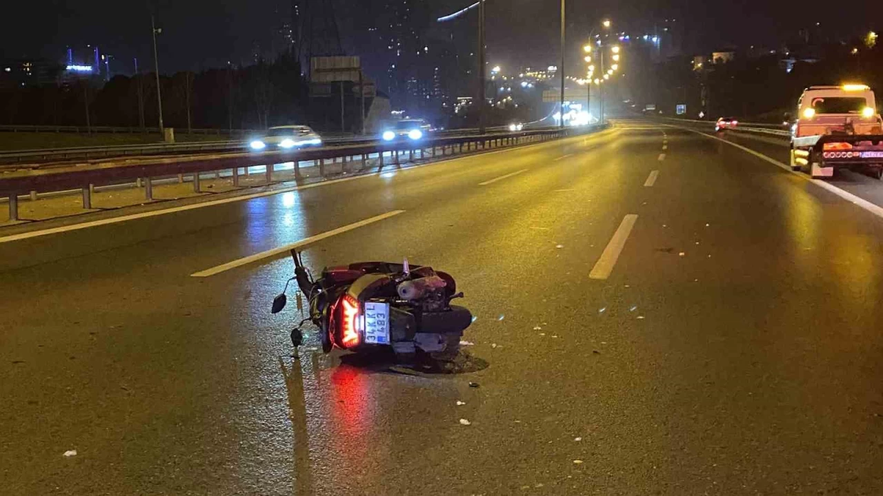 TEM Otoyolu'nda motosiklet kazası: 2 ölü