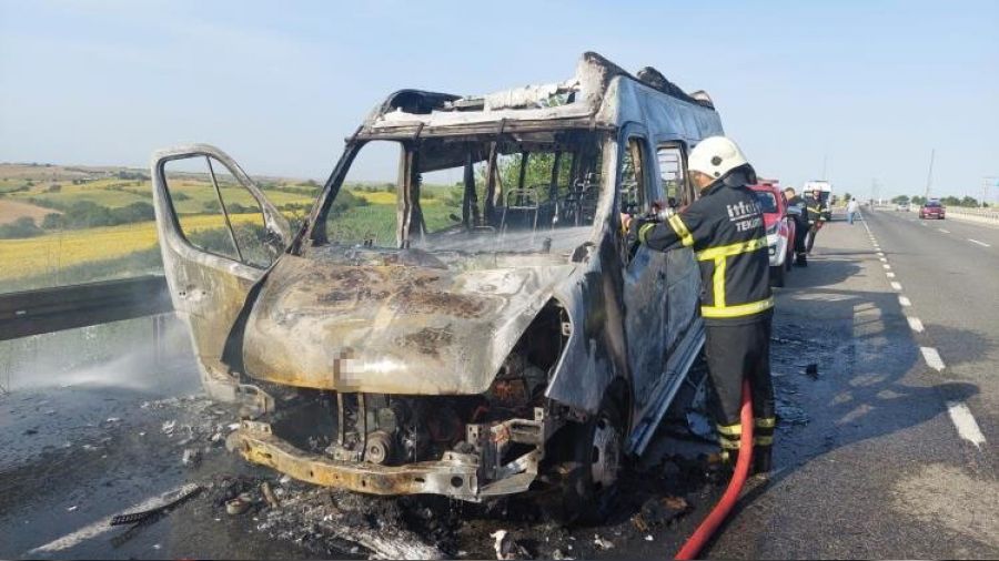 Test s�r���ne ��kan minib�s k�l oldu