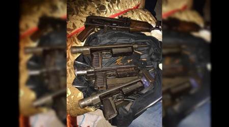 Torbacının evinden cephanelik çıktı