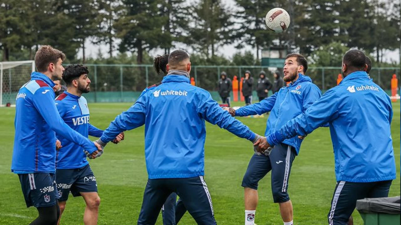 Trabzonspor Fenerbahe'yi bekliyor