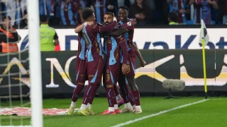 Trabzonspor ve Sport�ng'den Galatasaray�a 2 transfer tavsiyesi