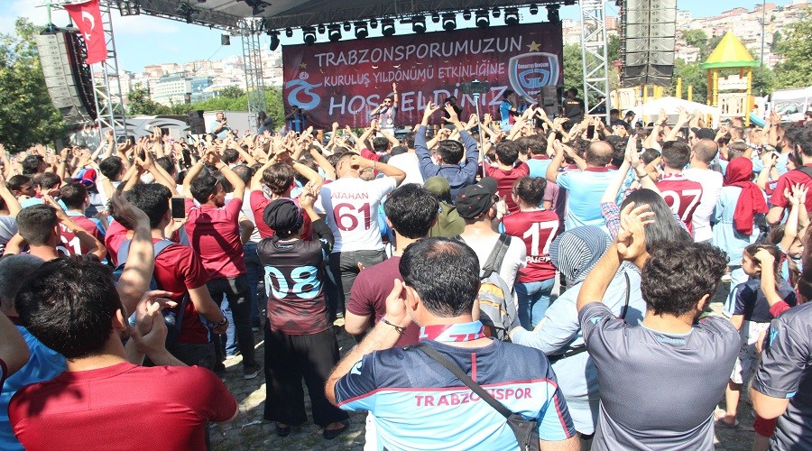 Trabzonsporun 52. kurulu yl cokusu 