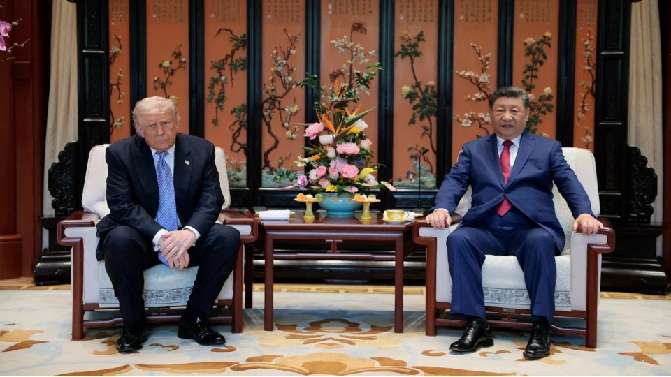Trump, �in ziyaretinin son g�n�nde �i ile �ay davetinde bir araya geldi