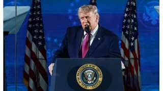 Trump yine at�p tuttu