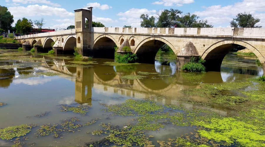 Tunca Nehri can �eki�iyor